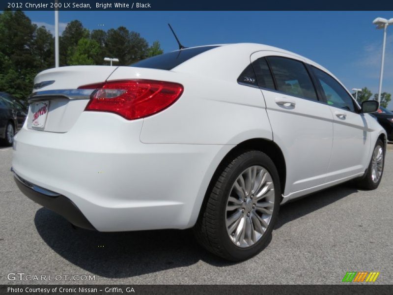 Bright White / Black 2012 Chrysler 200 LX Sedan