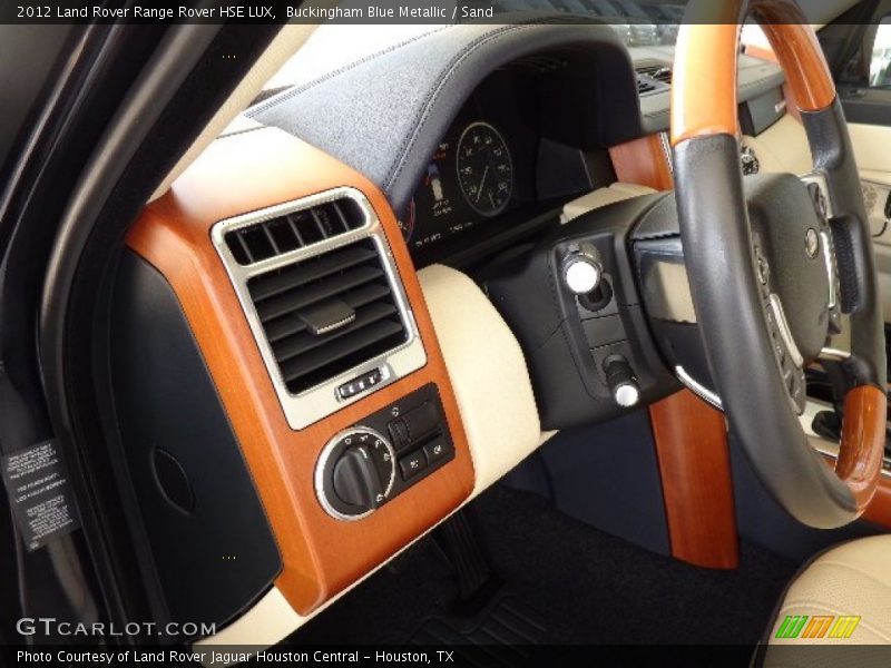  2012 Range Rover HSE LUX Sand Interior