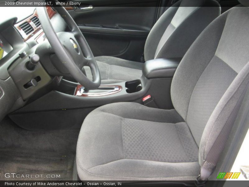 White / Ebony 2009 Chevrolet Impala LT