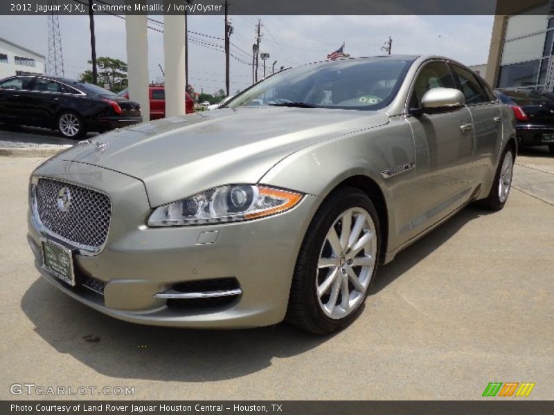 Front 3/4 View of 2012 XJ XJ