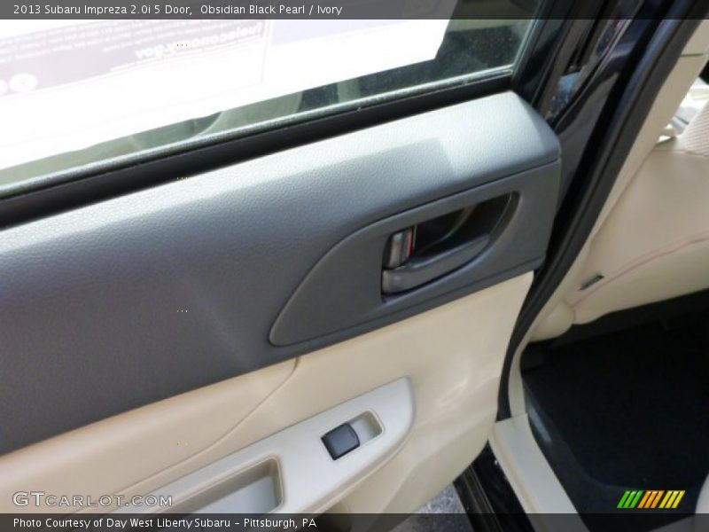 Obsidian Black Pearl / Ivory 2013 Subaru Impreza 2.0i 5 Door