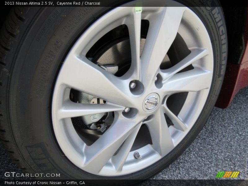 Cayenne Red / Charcoal 2013 Nissan Altima 2.5 SV