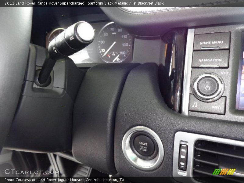 Controls of 2011 Range Rover Supercharged
