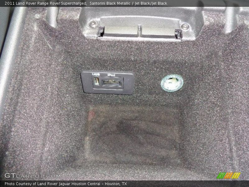 Santorini Black Metallic / Jet Black/Jet Black 2011 Land Rover Range Rover Supercharged