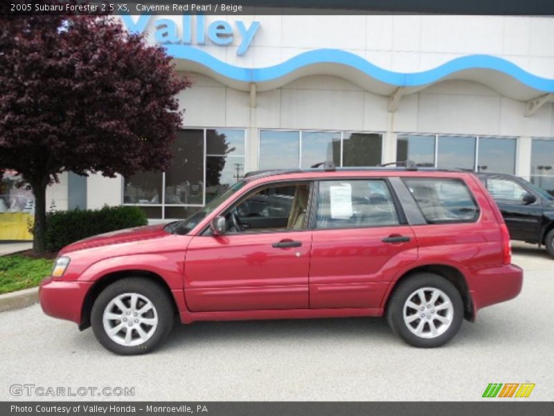 Cayenne Red Pearl / Beige 2005 Subaru Forester 2.5 XS