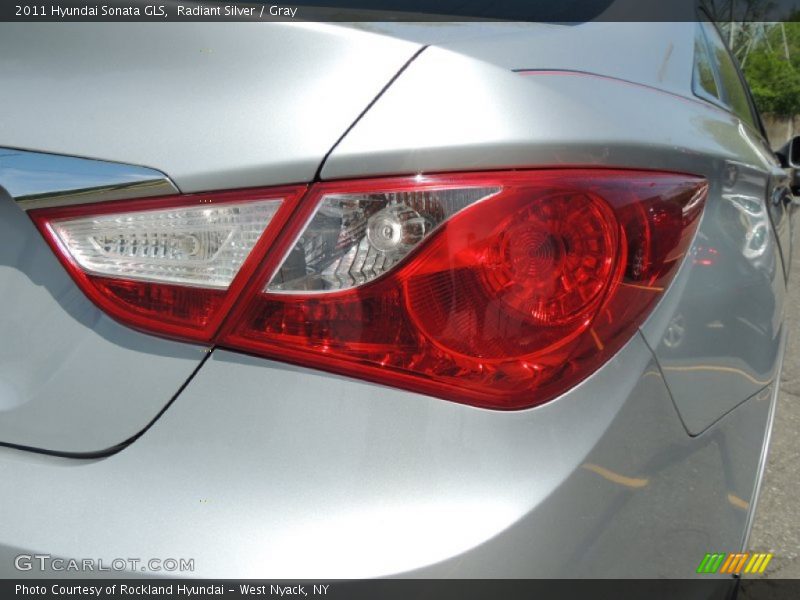 Radiant Silver / Gray 2011 Hyundai Sonata GLS