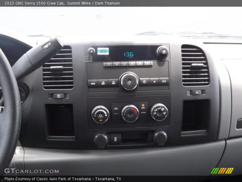 Controls of 2013 Sierra 1500 Crew Cab