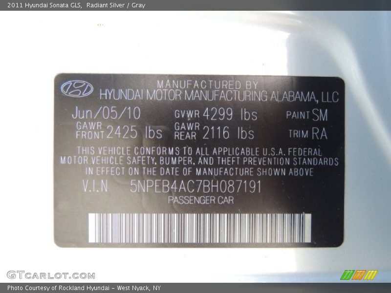 Radiant Silver / Gray 2011 Hyundai Sonata GLS