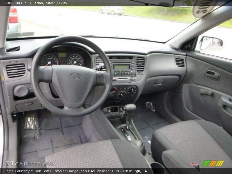 Gray Interior - 2006 Rio LX Sedan 