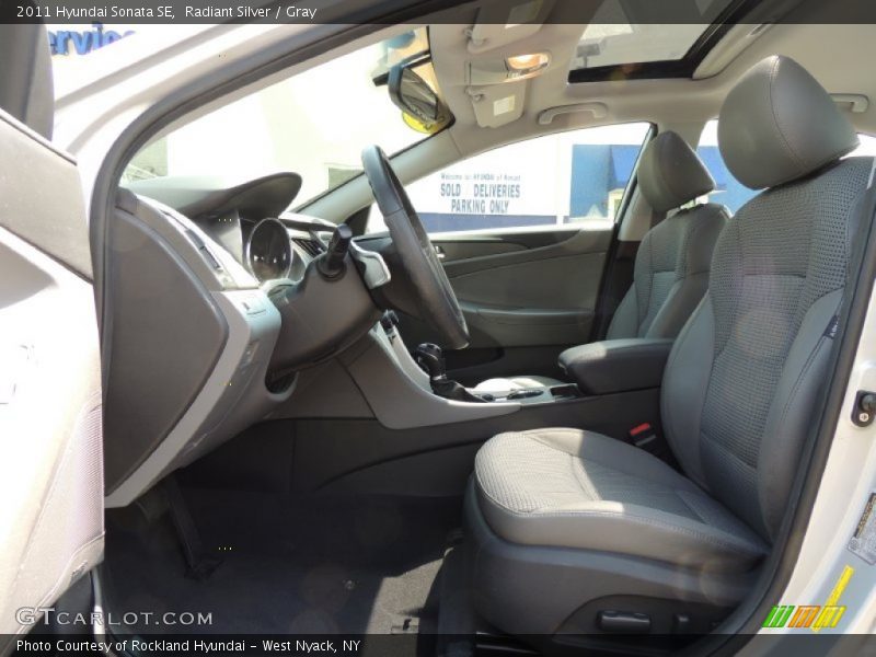 Radiant Silver / Gray 2011 Hyundai Sonata SE
