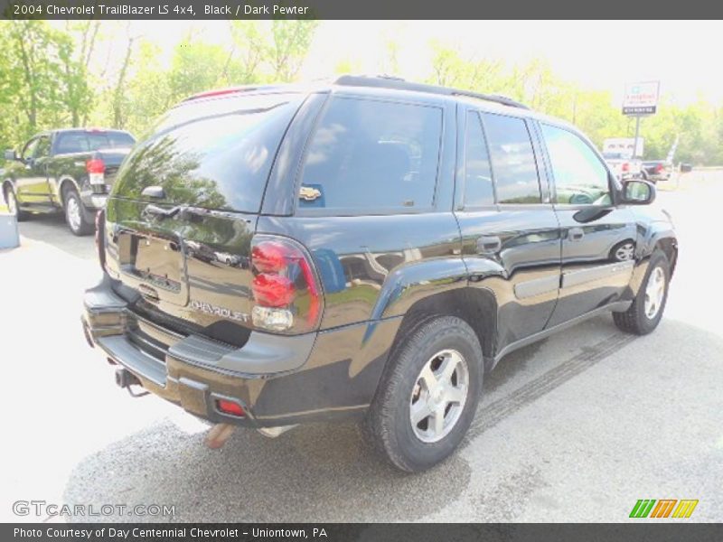 Black / Dark Pewter 2004 Chevrolet TrailBlazer LS 4x4