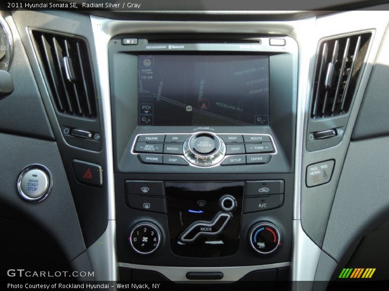 Radiant Silver / Gray 2011 Hyundai Sonata SE