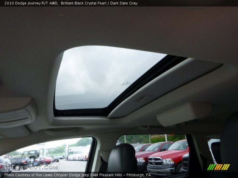 Brilliant Black Crystal Pearl / Dark Slate Gray 2010 Dodge Journey R/T AWD