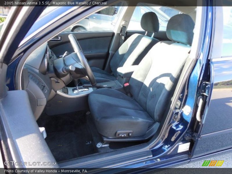 Majestic Blue Metallic / Charcoal 2005 Nissan Altima 3.5 SE