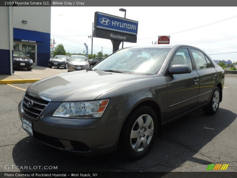Willow Gray / Gray 2009 Hyundai Sonata GLS