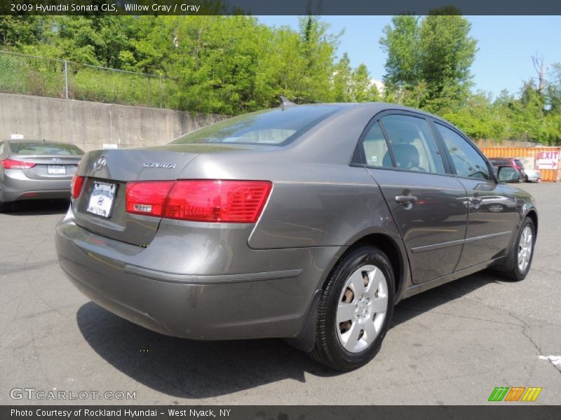 Willow Gray / Gray 2009 Hyundai Sonata GLS