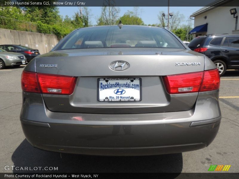 Willow Gray / Gray 2009 Hyundai Sonata GLS