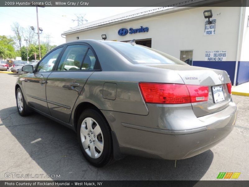 Willow Gray / Gray 2009 Hyundai Sonata GLS