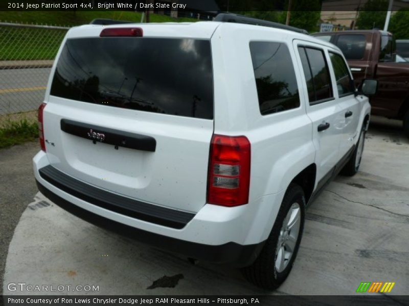 Bright White / Dark Slate Gray 2014 Jeep Patriot Sport 4x4