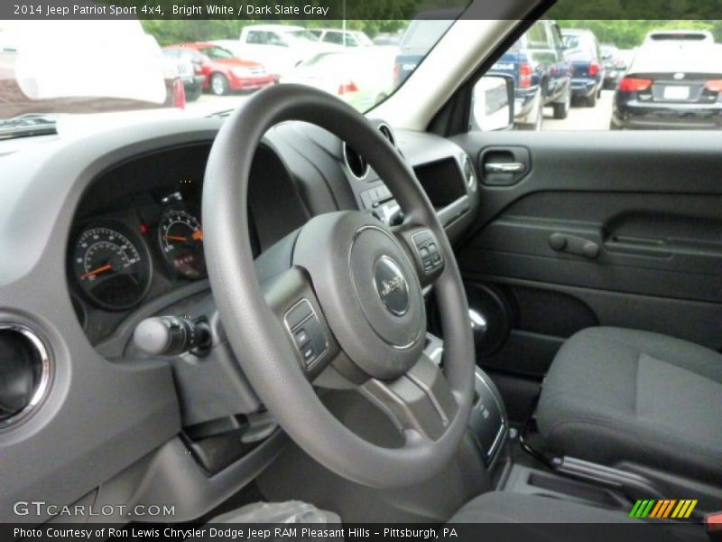 Bright White / Dark Slate Gray 2014 Jeep Patriot Sport 4x4