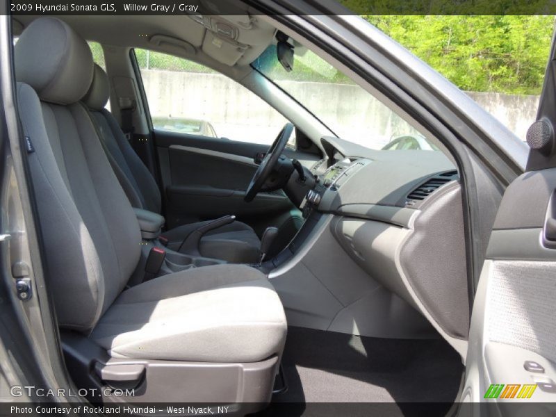 Willow Gray / Gray 2009 Hyundai Sonata GLS