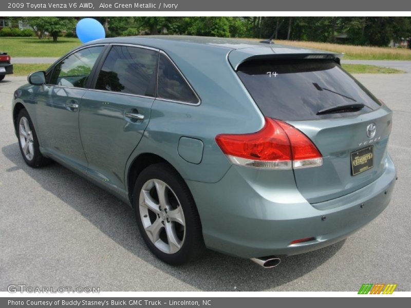 Aloe Green Metallic / Ivory 2009 Toyota Venza V6 AWD