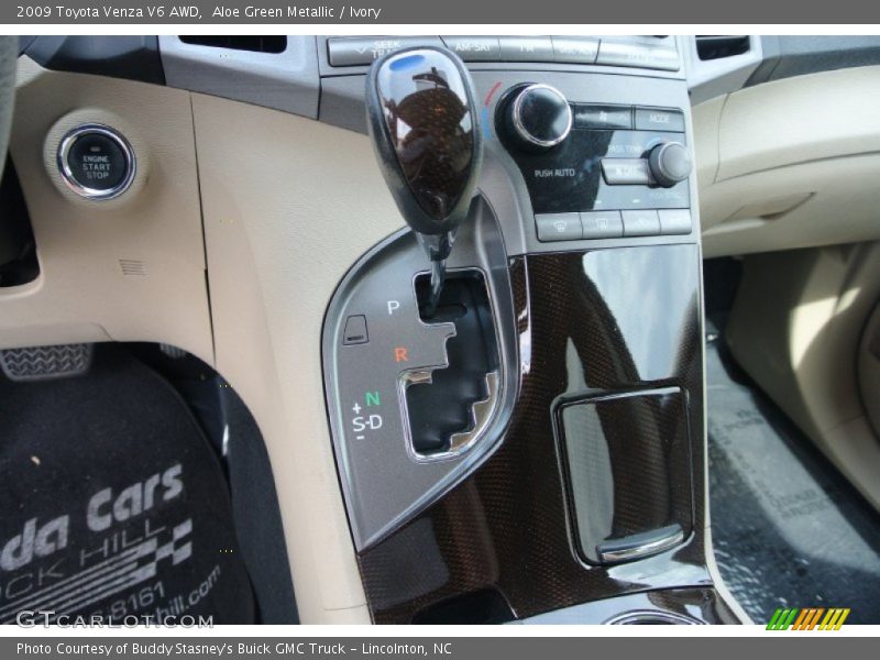 Aloe Green Metallic / Ivory 2009 Toyota Venza V6 AWD