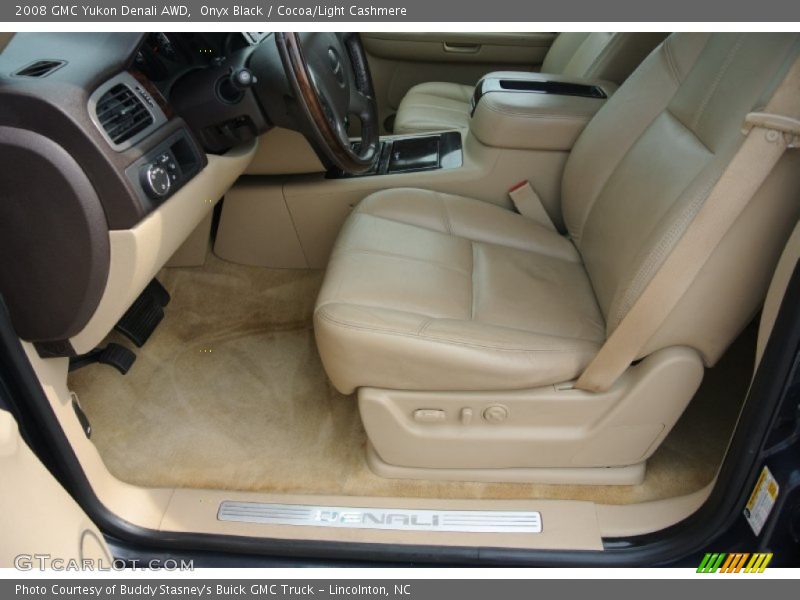 Onyx Black / Cocoa/Light Cashmere 2008 GMC Yukon Denali AWD