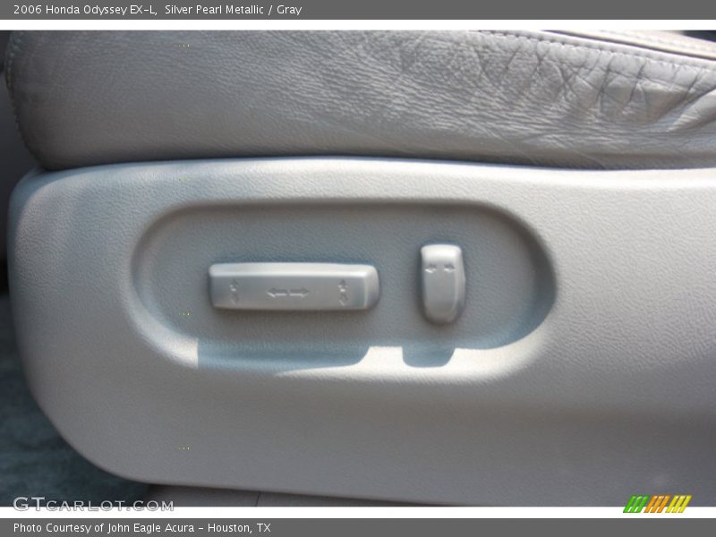 Silver Pearl Metallic / Gray 2006 Honda Odyssey EX-L