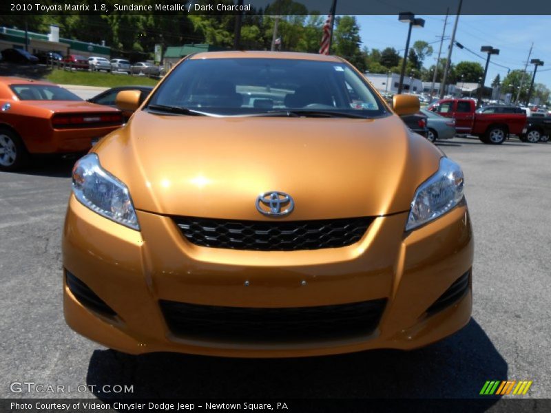 Sundance Metallic / Dark Charcoal 2010 Toyota Matrix 1.8