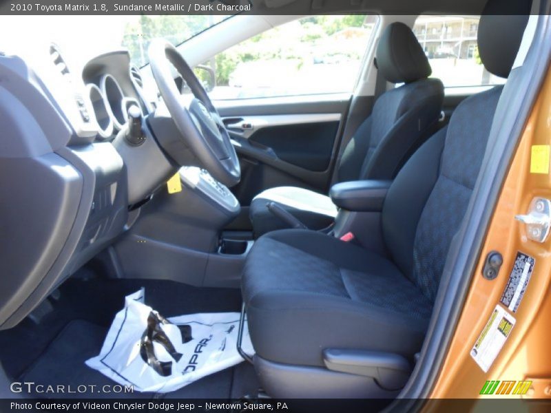Sundance Metallic / Dark Charcoal 2010 Toyota Matrix 1.8