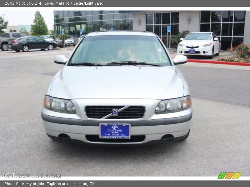 Silver Metallic / Beige/Light Sand 2002 Volvo S60 2.4