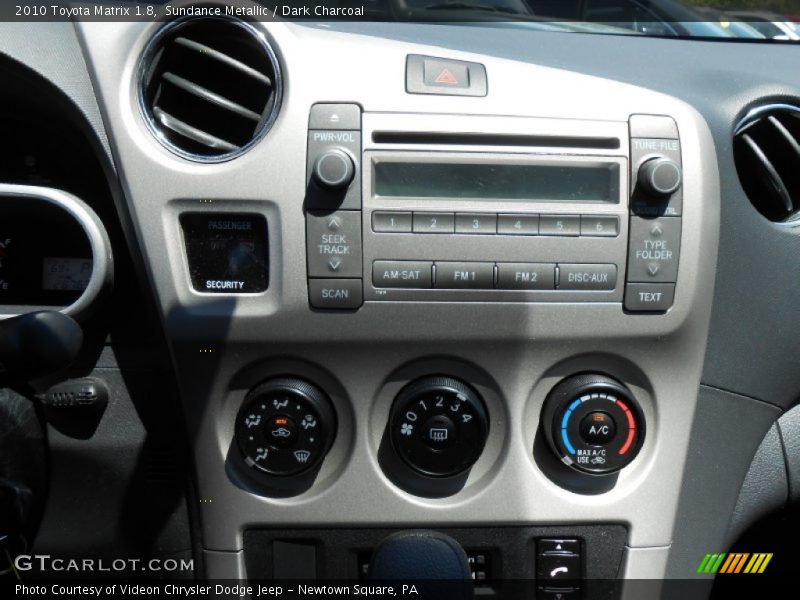 Sundance Metallic / Dark Charcoal 2010 Toyota Matrix 1.8