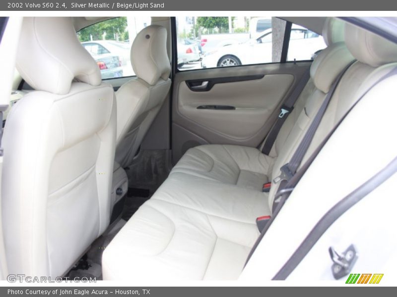 Silver Metallic / Beige/Light Sand 2002 Volvo S60 2.4