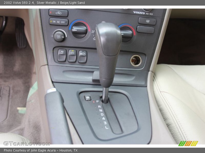 Silver Metallic / Beige/Light Sand 2002 Volvo S60 2.4