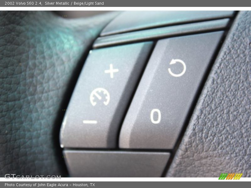 Silver Metallic / Beige/Light Sand 2002 Volvo S60 2.4