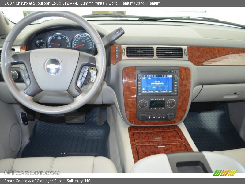 Dashboard of 2007 Suburban 1500 LTZ 4x4