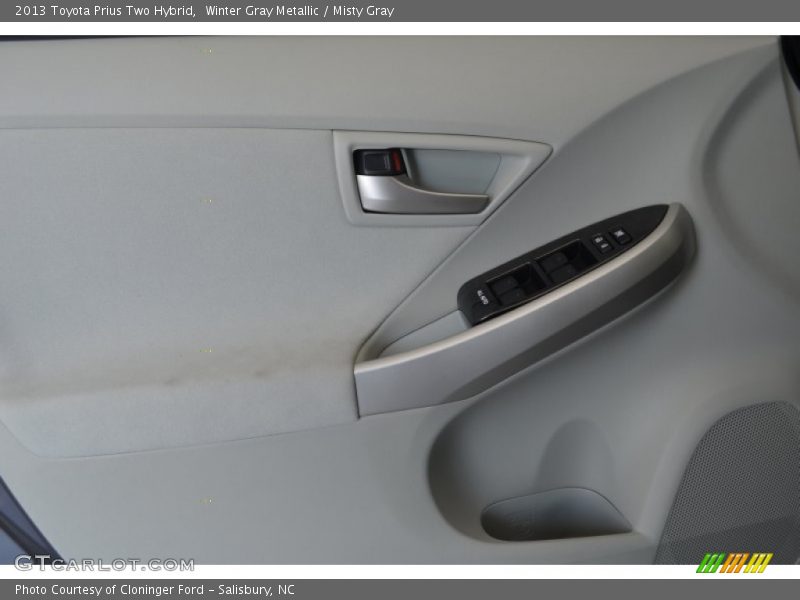 Winter Gray Metallic / Misty Gray 2013 Toyota Prius Two Hybrid