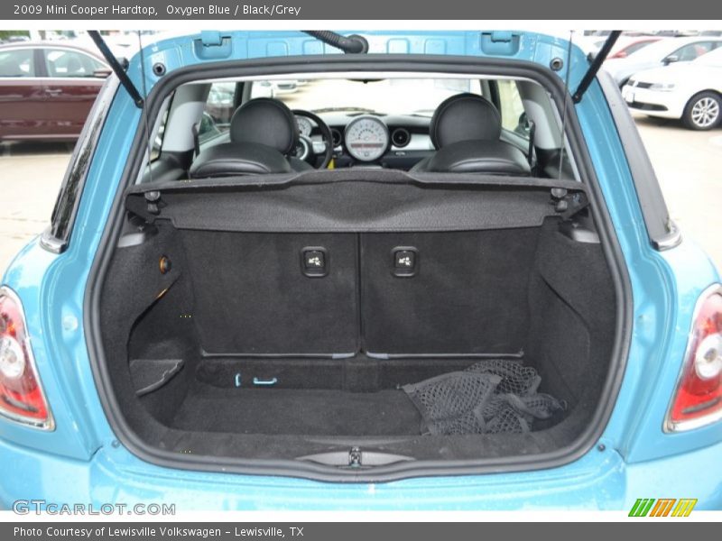  2009 Cooper Hardtop Trunk