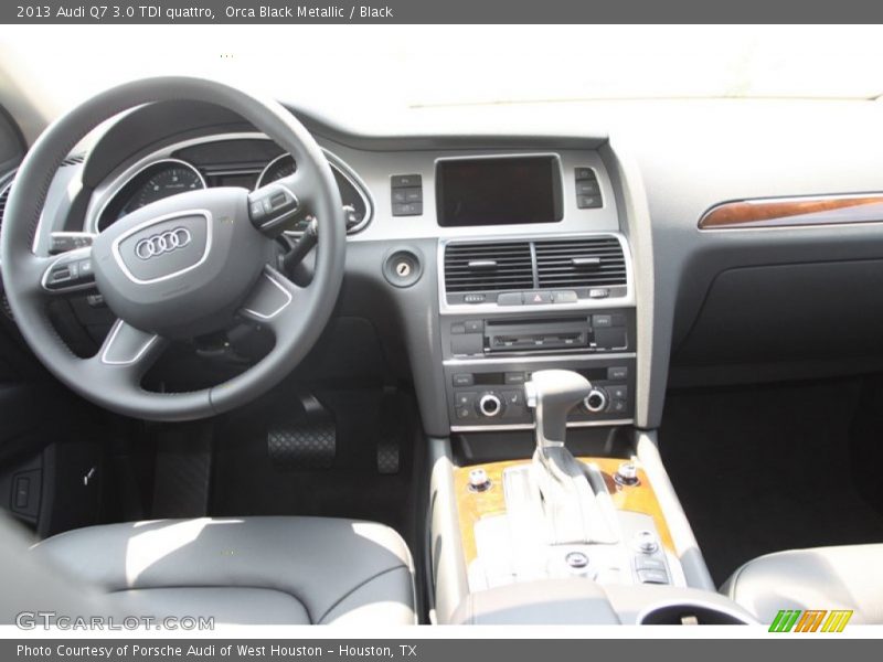 Orca Black Metallic / Black 2013 Audi Q7 3.0 TDI quattro