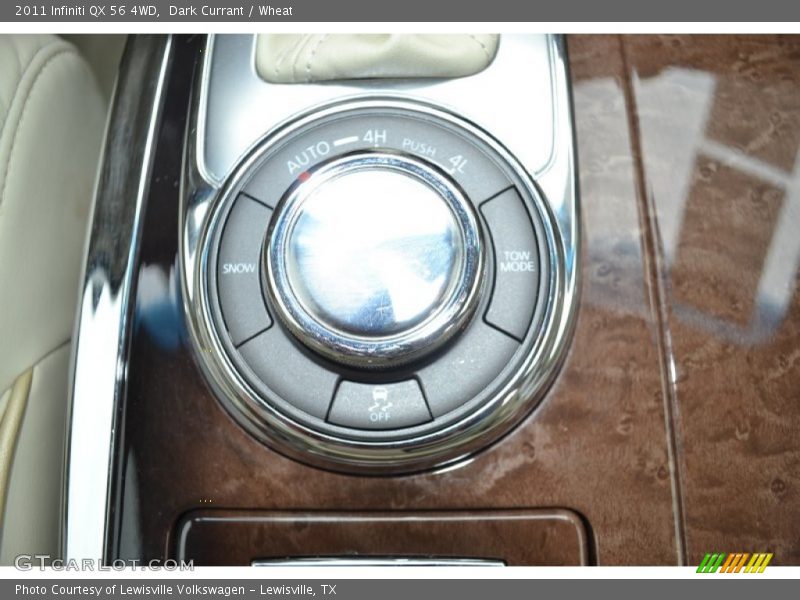 Controls of 2011 QX 56 4WD