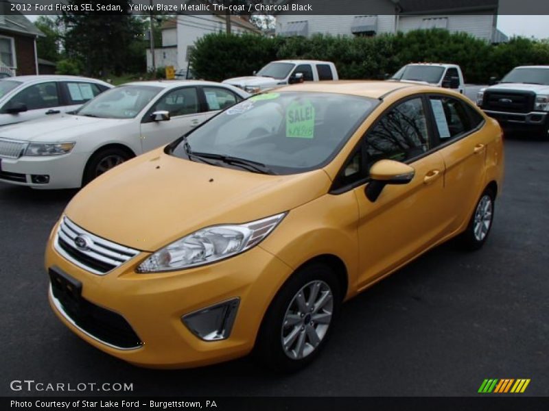 Front 3/4 View of 2012 Fiesta SEL Sedan