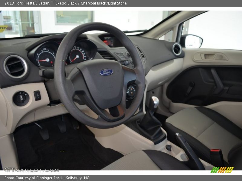Tuxedo Black / Charcoal Black/Light Stone 2013 Ford Fiesta S Sedan