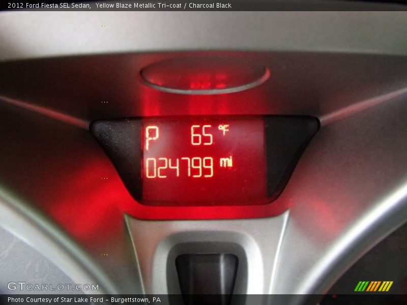 Yellow Blaze Metallic Tri-coat / Charcoal Black 2012 Ford Fiesta SEL Sedan