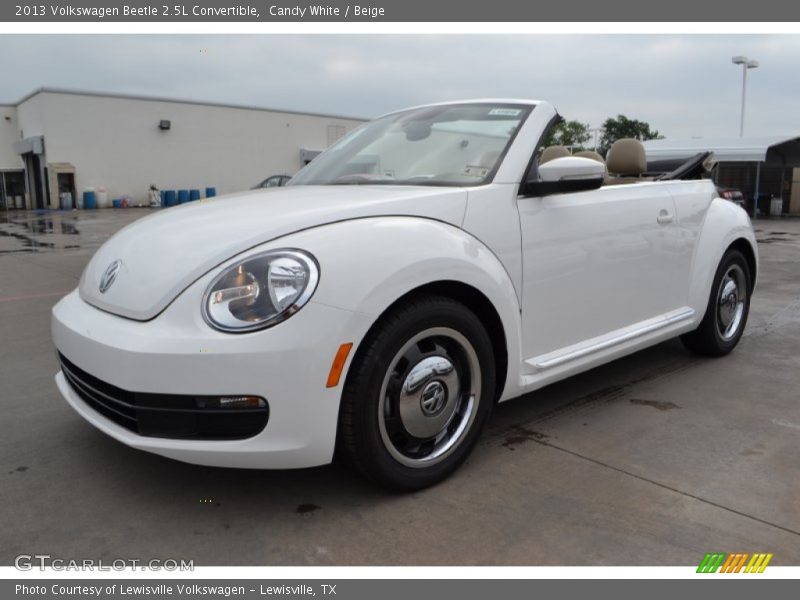 Candy White / Beige 2013 Volkswagen Beetle 2.5L Convertible