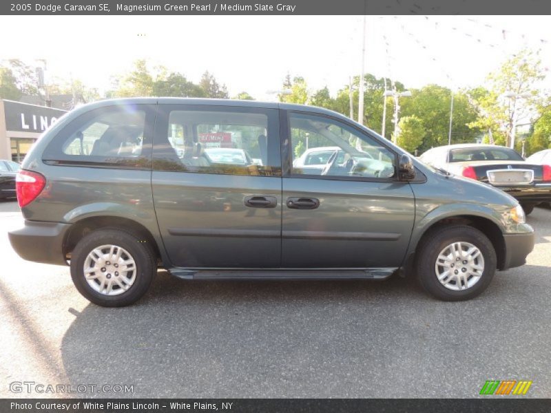 Magnesium Green Pearl / Medium Slate Gray 2005 Dodge Caravan SE