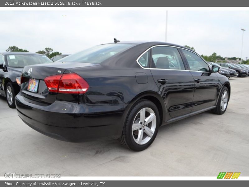 Black / Titan Black 2013 Volkswagen Passat 2.5L SE