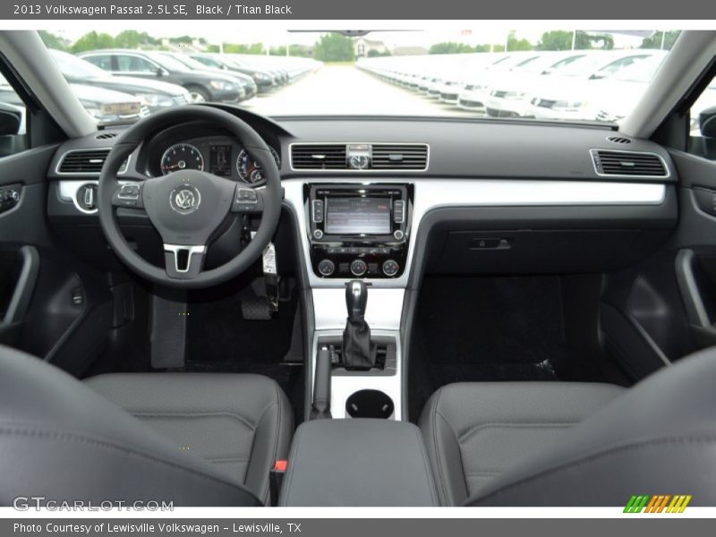Black / Titan Black 2013 Volkswagen Passat 2.5L SE