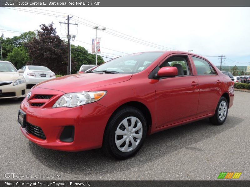 Front 3/4 View of 2013 Corolla L