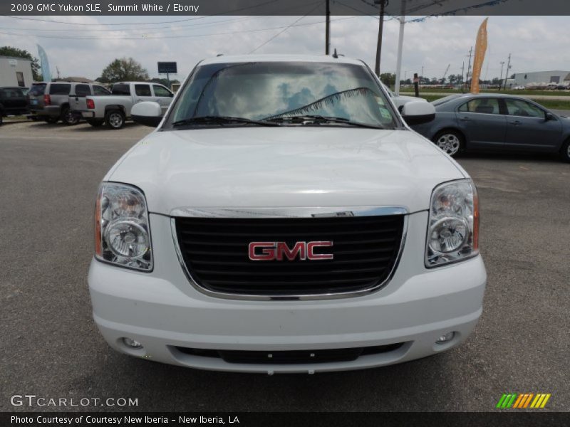 Summit White / Ebony 2009 GMC Yukon SLE